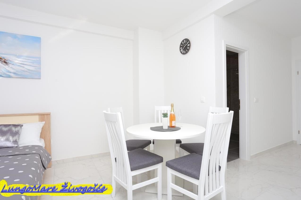 Apartmants Villa Lungo Mare Zivogosce Ngoại thất bức ảnh