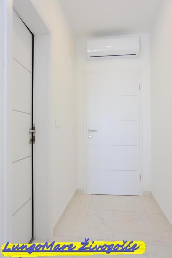 Apartmants Villa Lungo Mare Zivogosce Ngoại thất bức ảnh
